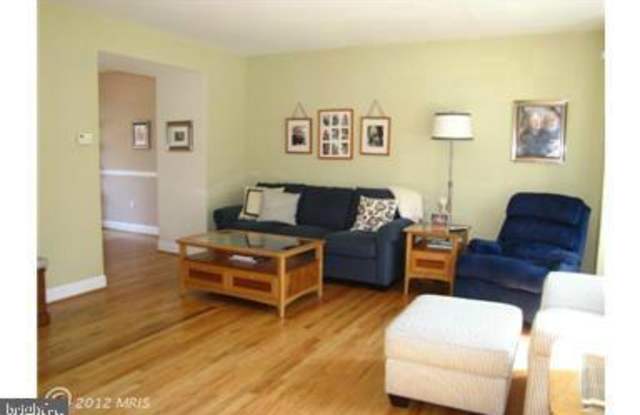 1054 BLACKWELL ROAD Gallery 2