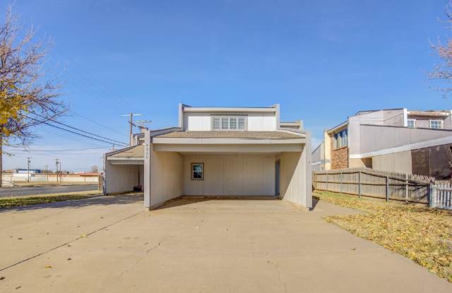 4320 52nd Street photos photos