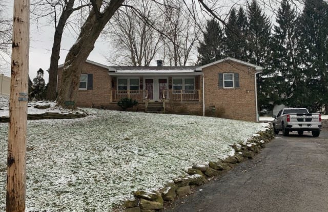 80 Mary Ann Lane - 80 Mary Ann Lane, Boardman, OH 44511