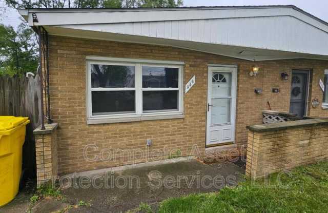 934 N Wood St photos photos