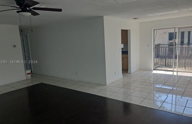 5300 NW 18th Ct Gallery 3
