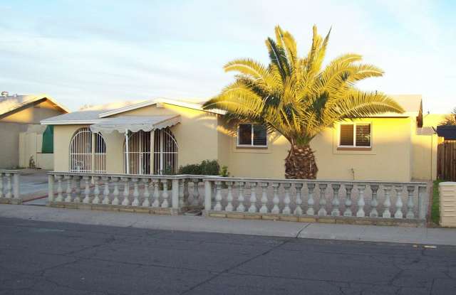 9123 N 44TH Avenue - 9123 North 44th Avenue, Glendale, AZ 85302