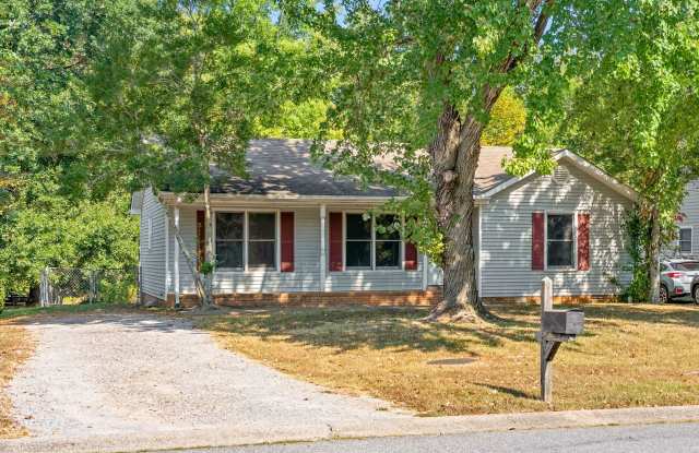 3 Bedroom Pet Friendly Home for Rent! - 763 Spees Drive, Clarksville, TN 37042 3 Bedroom Pet Friendly Home for Rent! - 763 Spees Drive, Clarksville, TN 37042