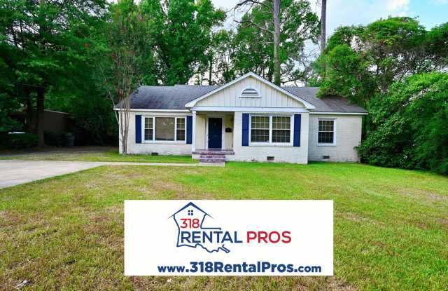 Cute 3 Bed 2 Bath with Hardwood Floors & Granite Counters Gallery 3