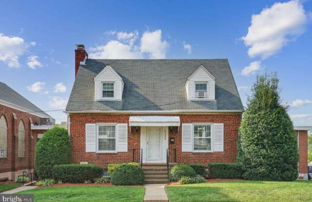 2706 24TH ROAD S - 2706 24th Road South, Arlington, VA 22206