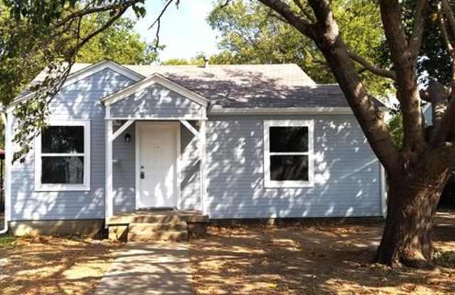 4037 Frazier Avenue - 4037 Frazier Avenue, Fort Worth, TX 76110