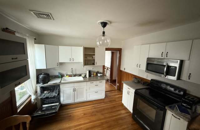 68 Belden St. photos photos