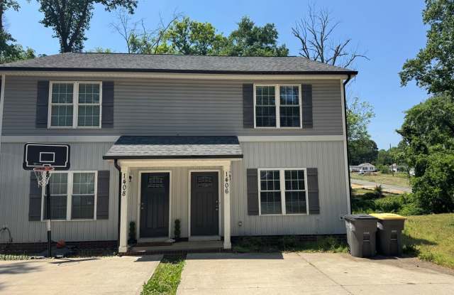 Newer construction townhouse in popular Kannapolis photos photos