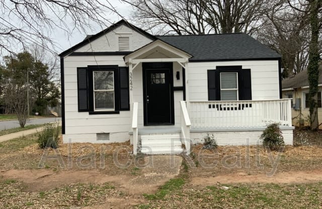 3242 Rogers St - 3242 Rogers Street, Charlotte, NC 28208