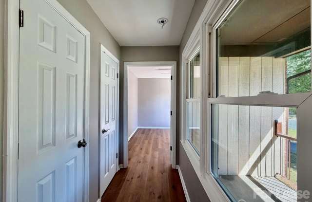 3517 Cross Winds Drive Gallery 4