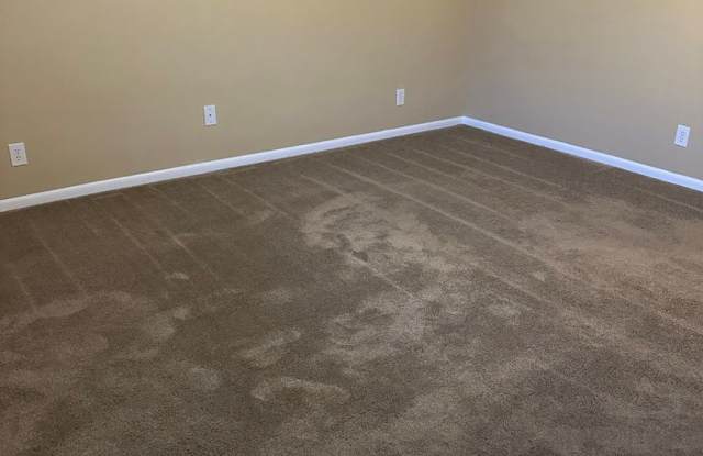 2 bedroom 1.5 bath condo now available for rent in Dalton, GA Gallery 4