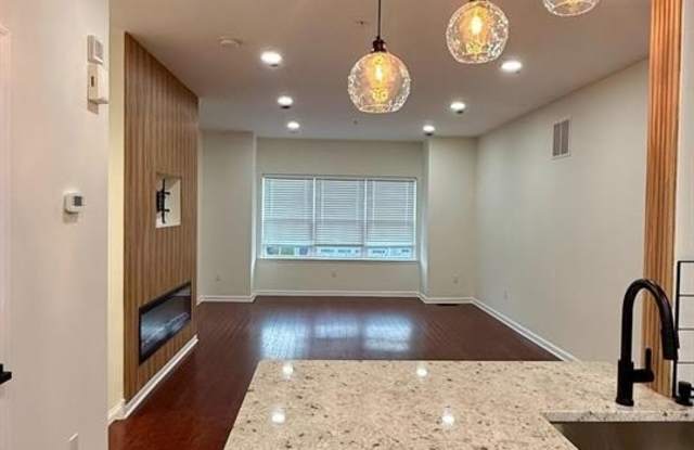 153 MERCER Court Gallery 3