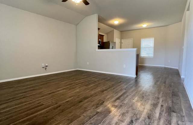 870 S Jaybird Lane Gallery 2
