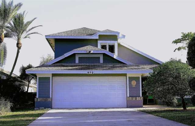 972 SUMMER LAKES DRIVE photos photos