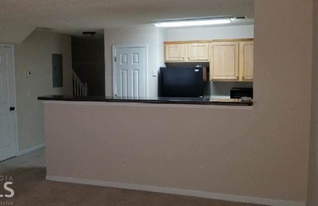 5324 Creekview Ln Gallery 4