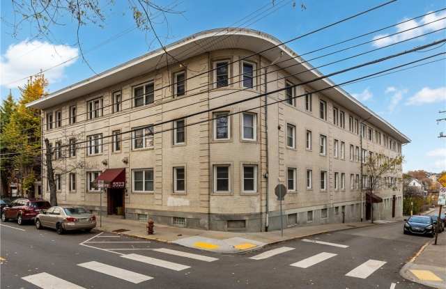 5523 Ellsworth Av. - 5523 Ellsworth Avenue, Pittsburgh, PA 15232