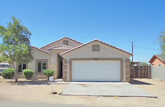5636 S 9th Ave - 5636 South 9th Avenue, Phoenix, AZ 85041