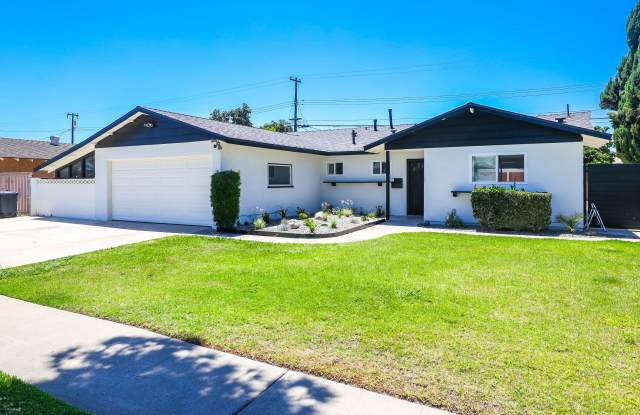 13871 Ward Street photos photos