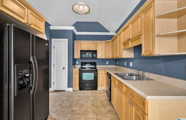 5639 COLONY LANE Gallery 2