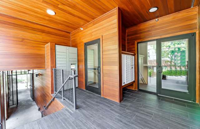 Lyla Eastlake Gallery 4