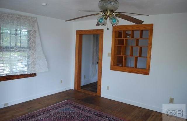 5618 Ave L Gallery 2