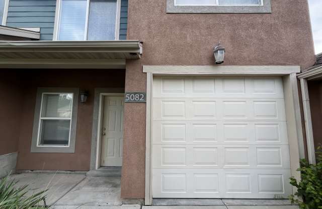 5082 Wind Rock Ln - 1 photos photos
