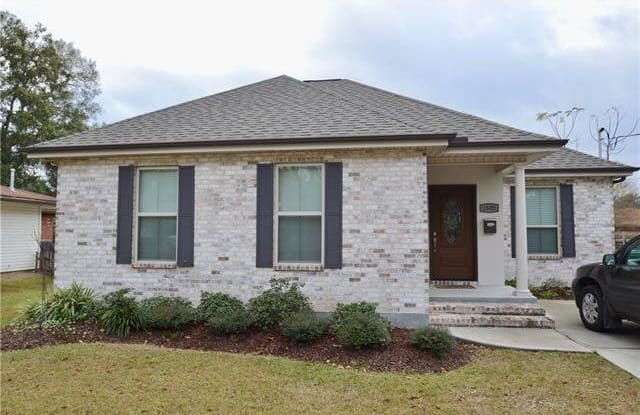 1800 Green Acres Road - 1800 Green Acres Road, Metairie, LA 70003