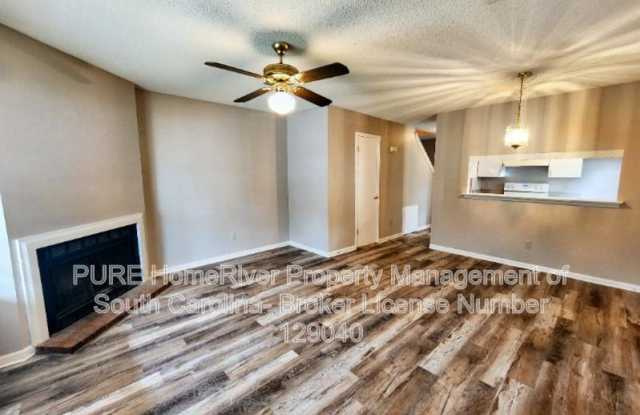 108 Springwoods Lake Pt Gallery 4