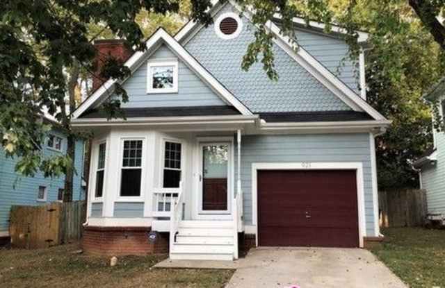 921 Oak Street Southwest - 921 Oak Street Southwest, Atlanta, GA 30310