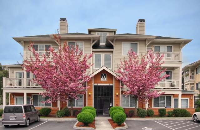 0bd/1ba Sammamish Condo - 564 225th Lane Northeast, Sammamish, WA 98074