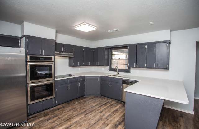 6803 Avenue W photos photos