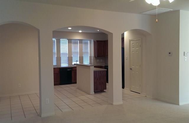 2801 Muskrat Drive Gallery 4