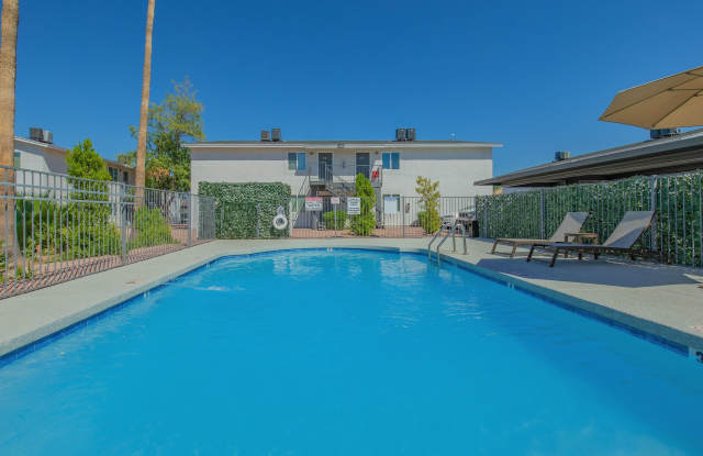 Two Five Greenway Apartments photos photos