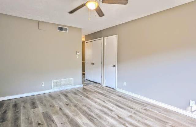 Awesome location! 2/1 Condo near Riverside in Gainesville Gallery 4