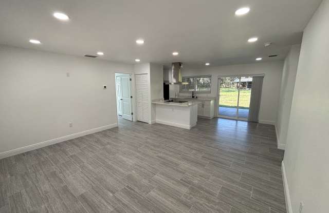 15443 Peace Boulevard - 15443 Peace Boulevard, Shady Hills, FL 34610