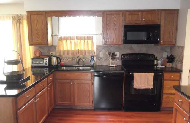 6918 Black Hawk Court Gallery 3