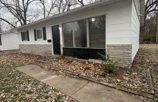 111 Saint Thomas Lane photos photos