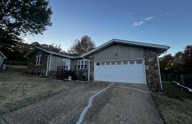 3 Havenwood Ln - 3 Havenwood Lane, Maumelle, AR 72113