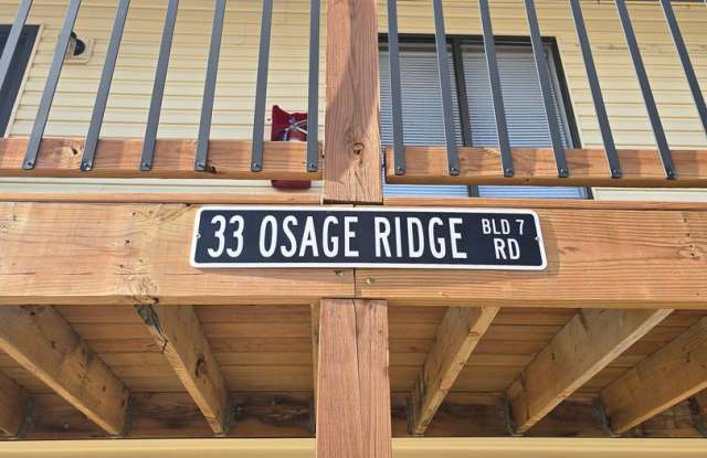 2 Bedroom , 1 Bathroom Apartment! - 33 Osage Ridge Road, Miller County, MO 65049