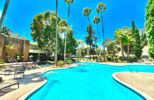 FOR RENT - Cozy Studio 432 SF 2nd Floor Condo, Resort-Style Community In Sought-After Fashion Valley photos photos