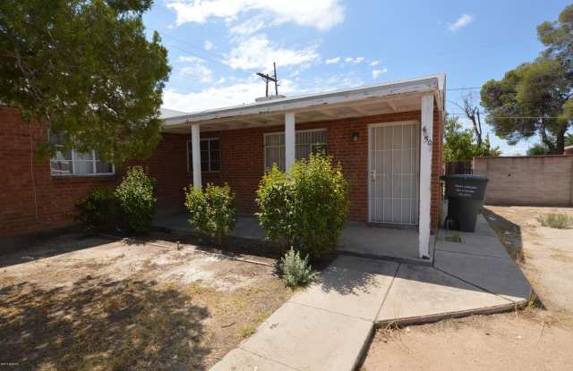 4650 E 19th Street photos photos