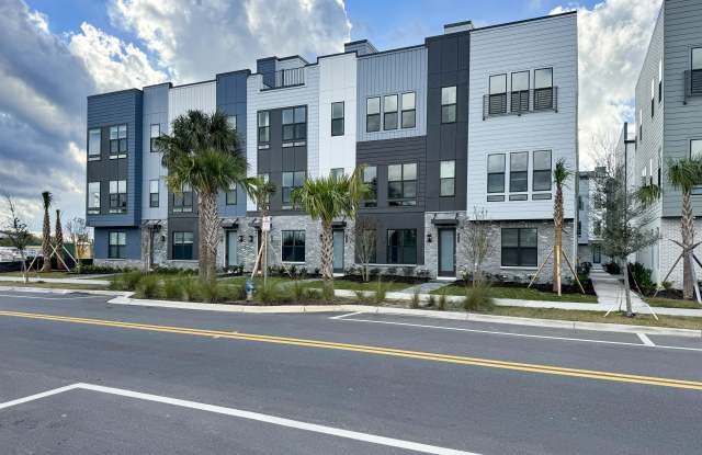 2046 Packing District Way - 1 photos photos