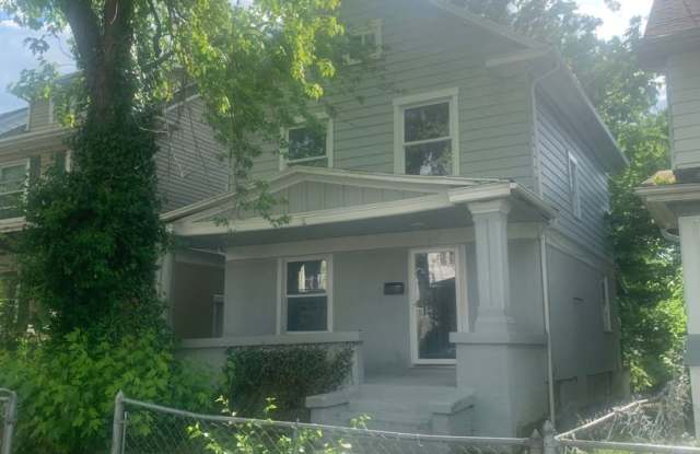 Refreshed! Don't miss out on this beautiful 3 bedroom, 1 bath home in Walnut Hills - 155 Indiana Avenue, Dayton, OH 45410