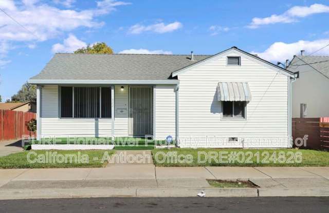 322 W. Madill Street Gallery 1