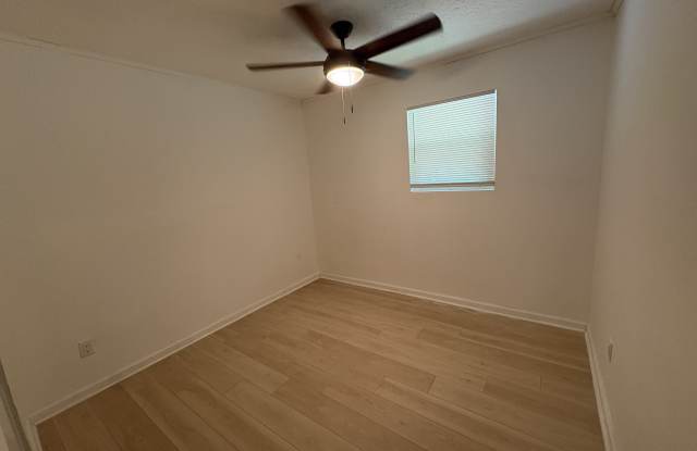 215 Belair Drive Gallery 3