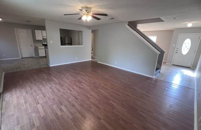 Beautiful Home with Spacious Living & Charming Details! Gallery 4