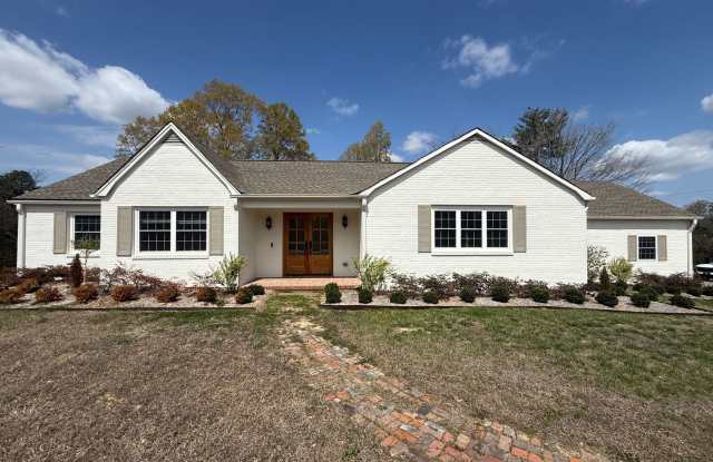 1447 N Old Greensboro Road photos photos 1447 N Old Greensboro Road photos photos