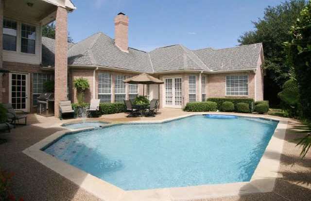 5115 Summit Hill Drive Gallery 3