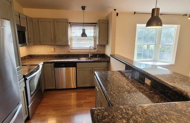 156 W Golf Road Gallery 2