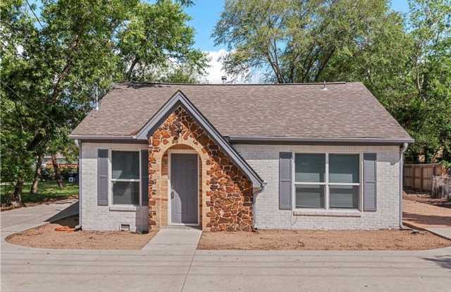 AUGUST PRE-LEASE!! Adorable 3/2 close to Downtown Bryan! photos photos